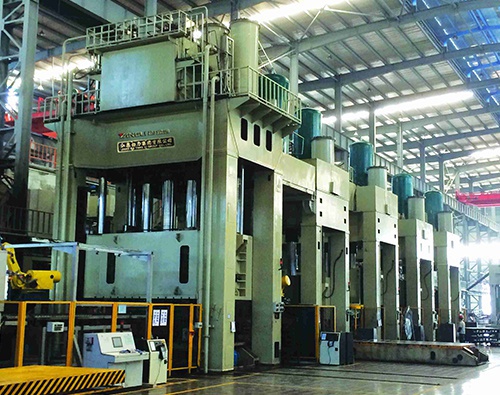 YLZ34C 系列拉桿框架側(cè)向移臺(tái)雙動(dòng)液壓機(jī)