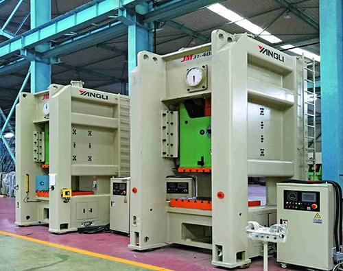 JM31/JMD31系列龍門型單點高性能壓力機(jī)（標(biāo)準(zhǔn)型、定制型）